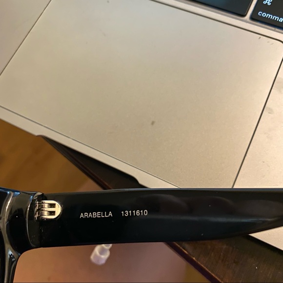 GUC Surface to Air arabella sunglasses black - Picture 5 of 5